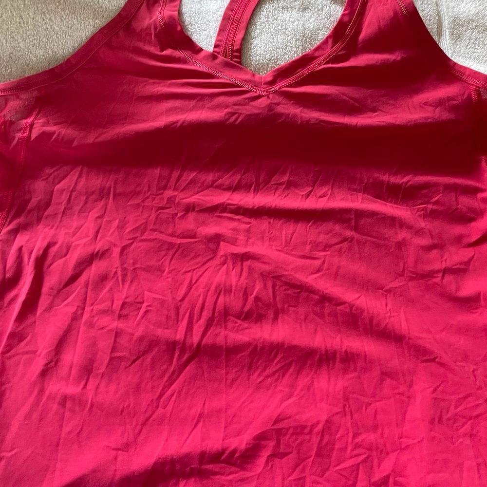 Lululemon tank top size 10